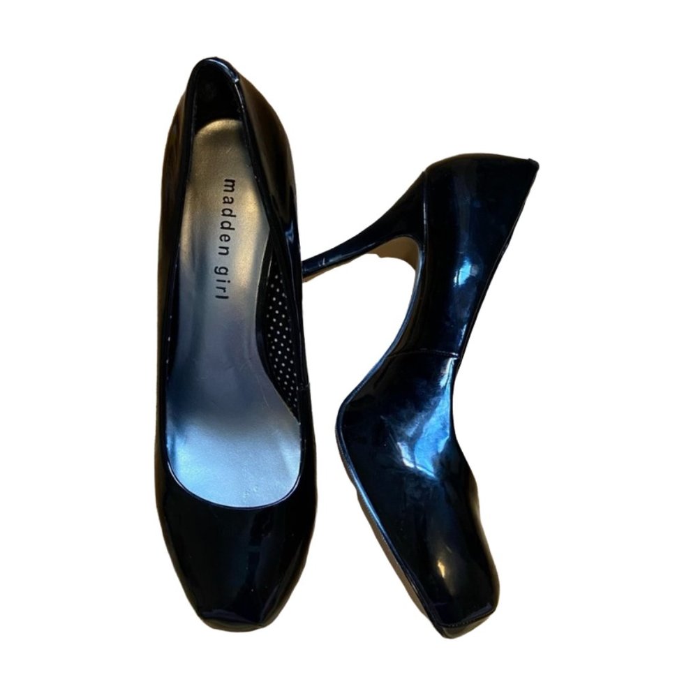 {Madden Girl} Black Patent Leather Pump Heels - Size 8